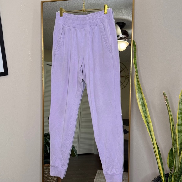 ALO Yoga Pants - ALO Yoga Lavender Track Pants